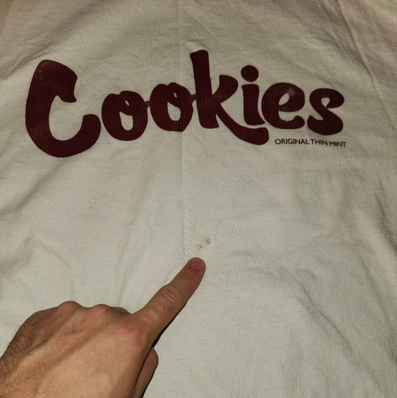 Graphic White Tee - Picture 2 of 6